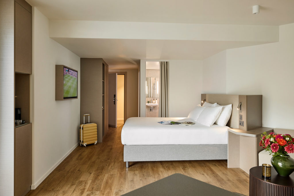 Base_Geneva_07_25_1882_FA