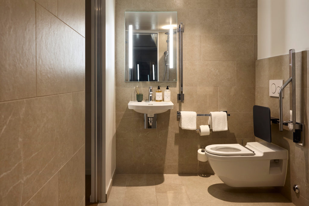 Base_Geneva_07_25_1895_FA