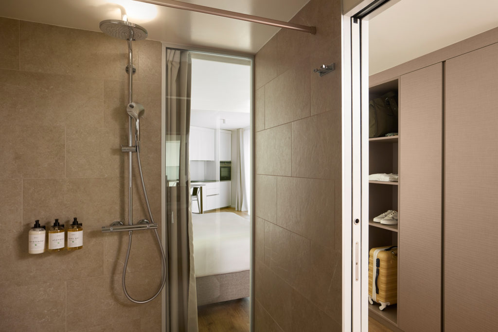 Base_Geneva_07_25_1903_FA