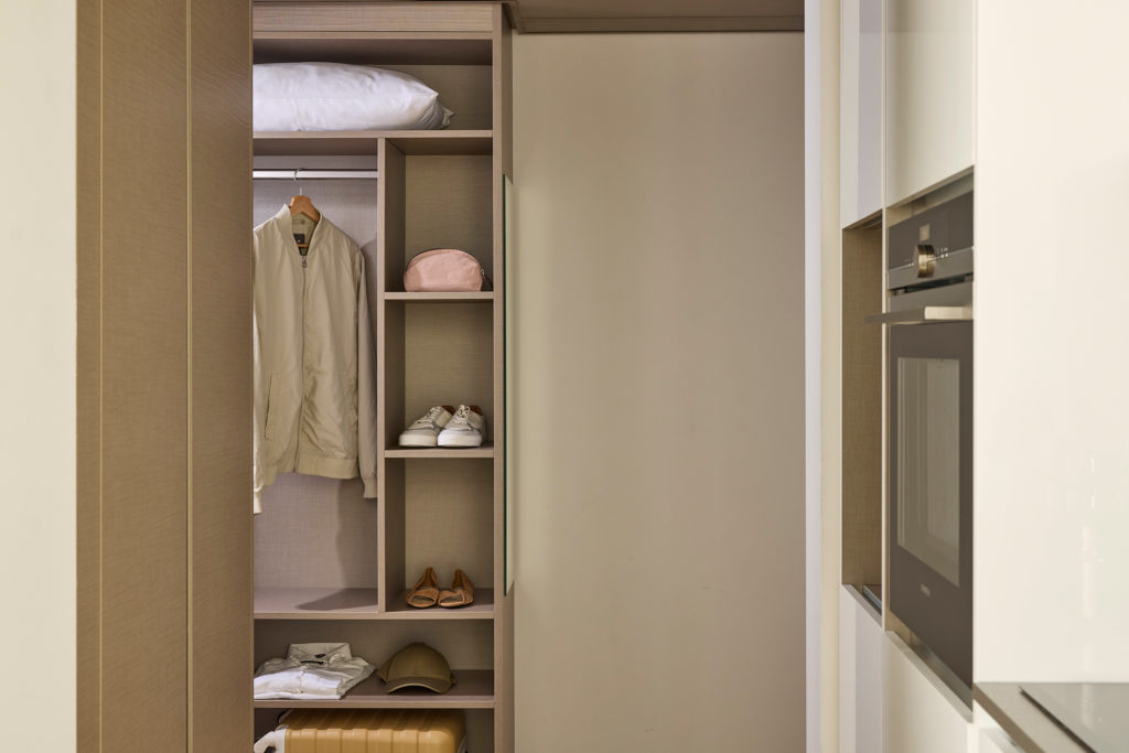 Base_Geneva_07_25_2093_FA