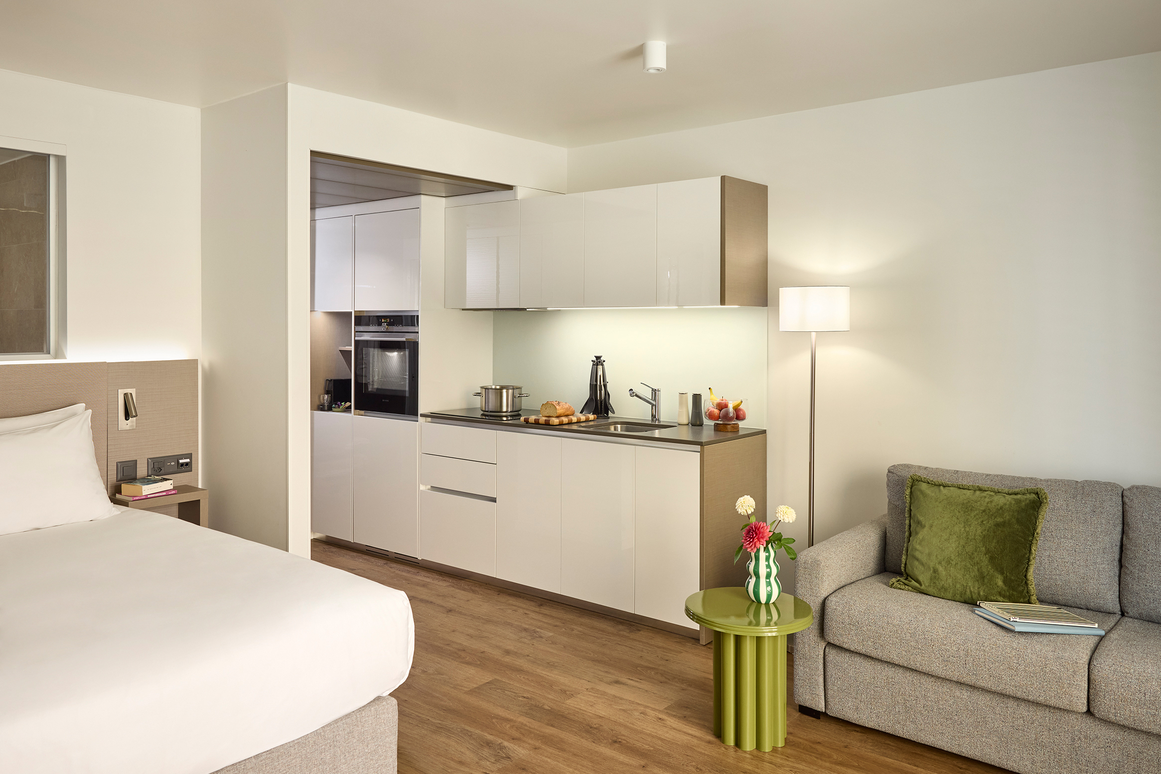 Base_Geneva_07_25_2110_FA