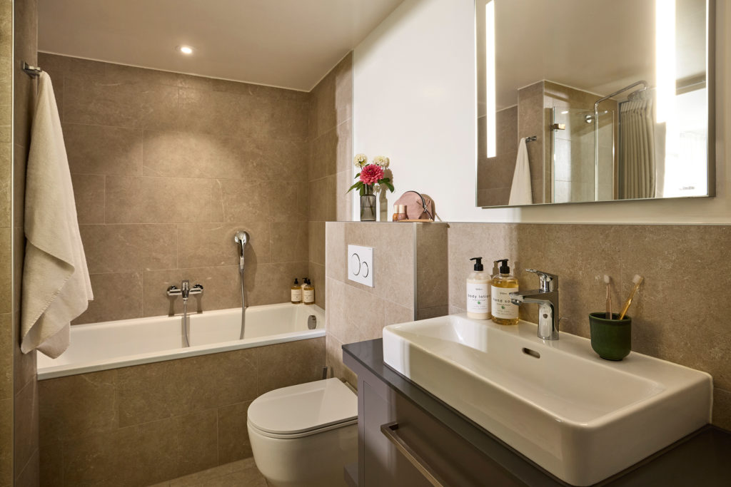 Base_Geneva_07_25_2146_FA copy